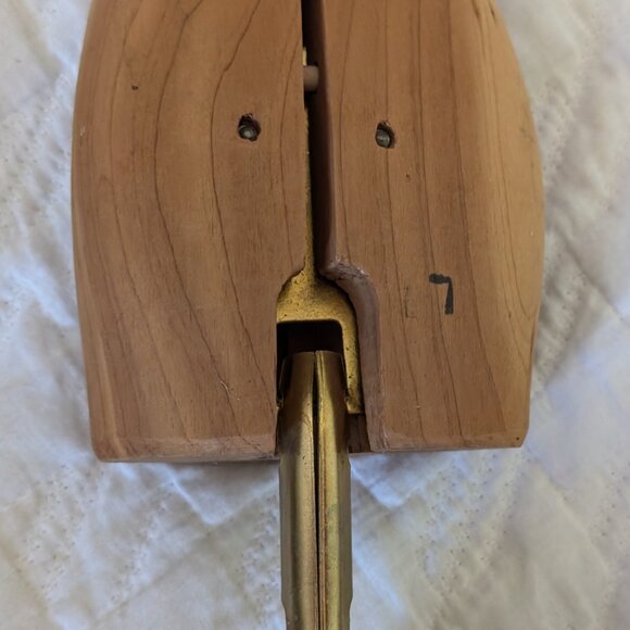 Designer Bostonian Aromatic Cedar Split-Toe Shoe Trees Size Large L - Picture 8 of 8